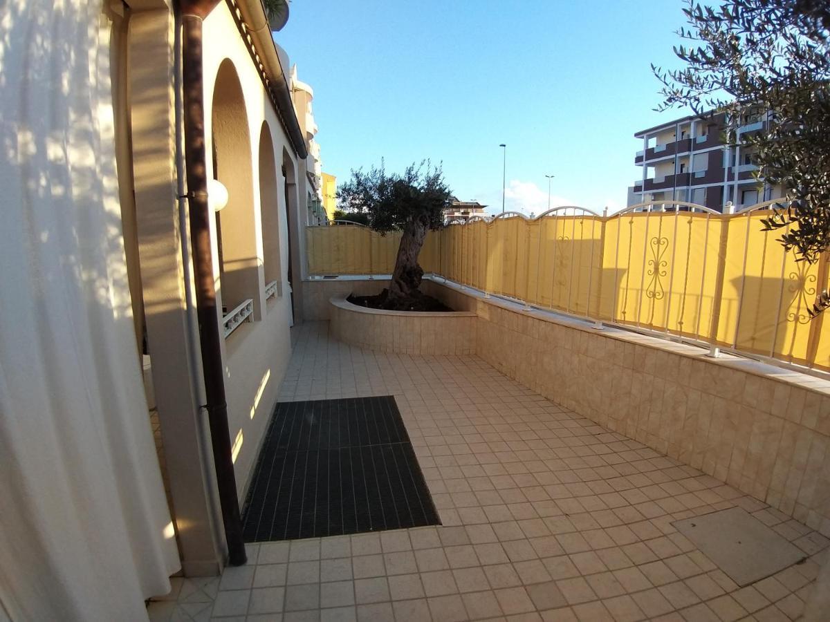 Sophia' S House Appartamento Quartello Quartu SantʼElena Εξωτερικό φωτογραφία